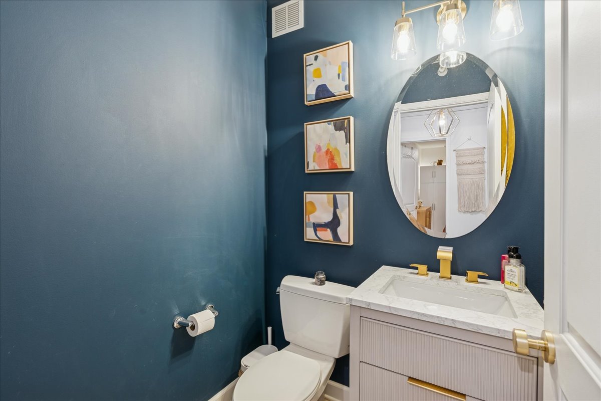 420 E Waterside Dr #509 Chicago, IL 60601