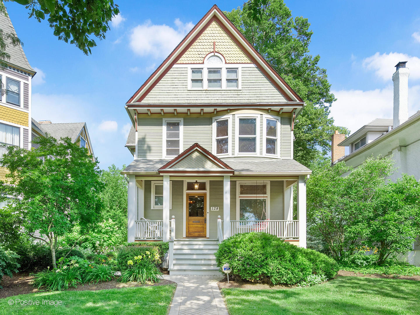 128 Wesley Ave