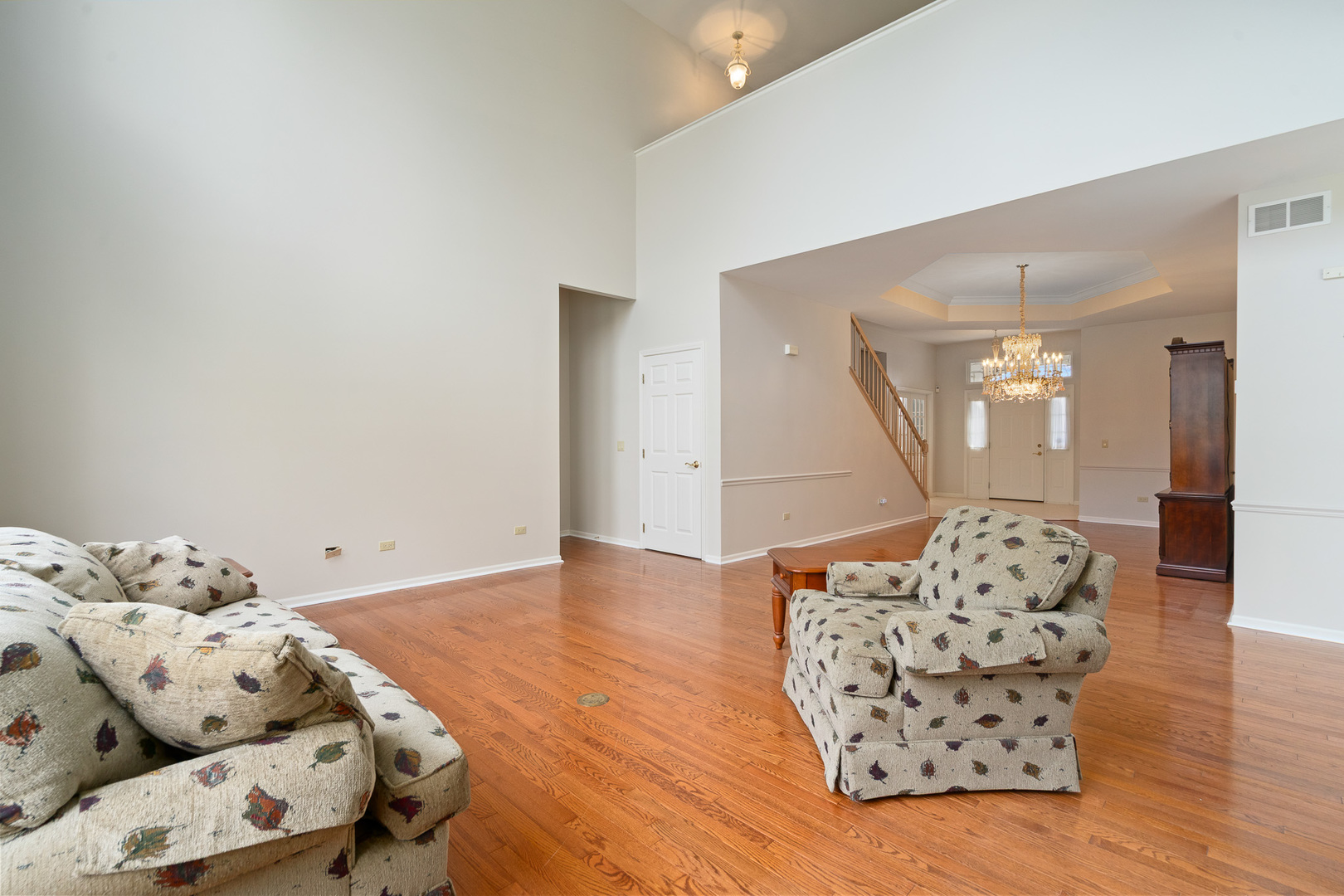 3011 Hvn Ln Joliet, IL 60435