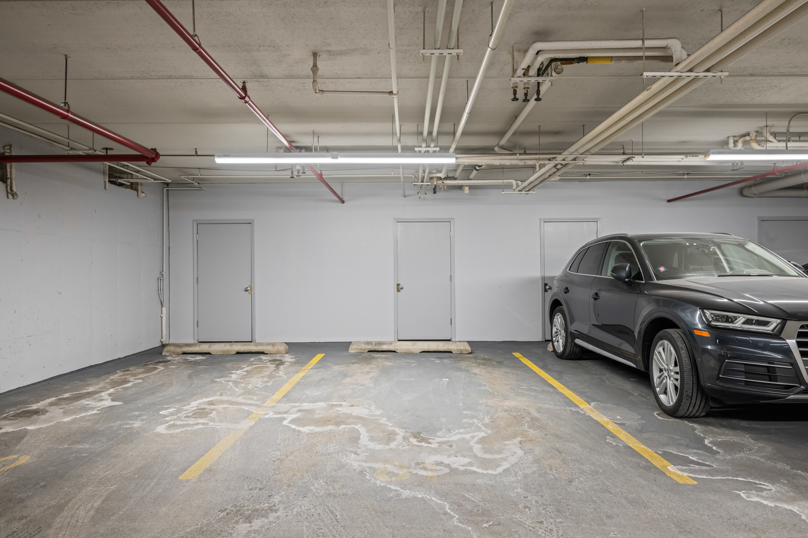 7041 W Touhy Ave #607 Niles, IL 60714