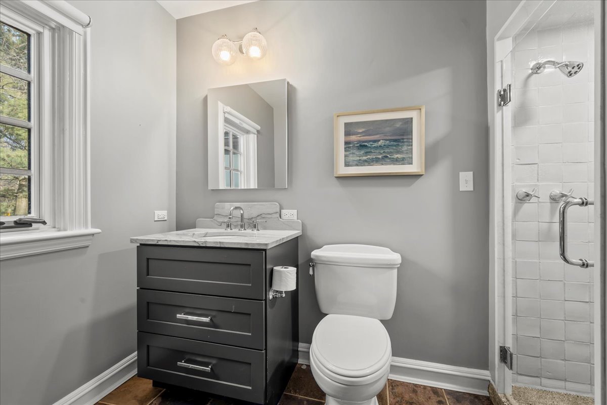 1163 Romona Rd Wilmette, IL 60091