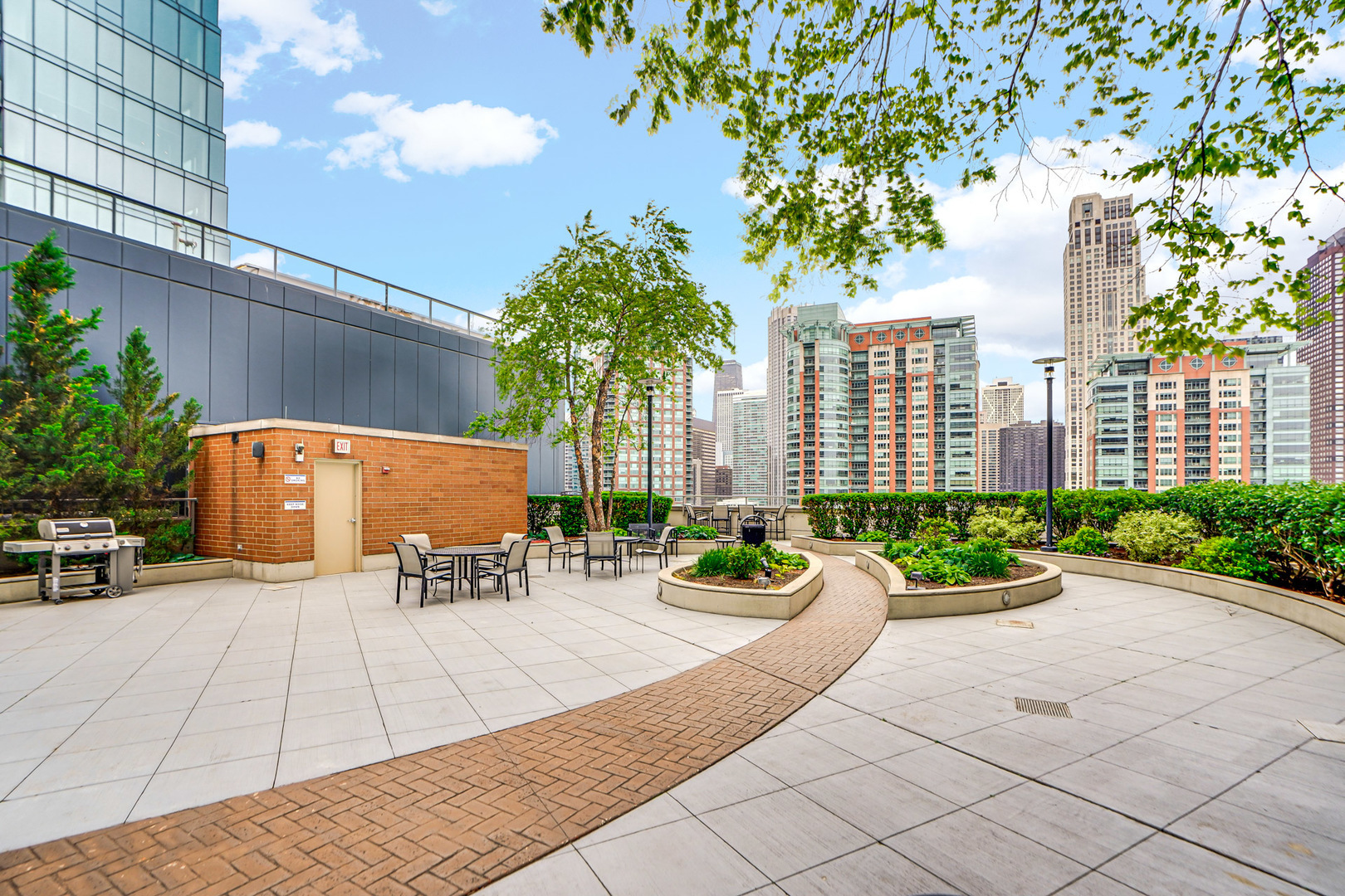 420 E Waterside Dr #503 Chicago, IL 60601