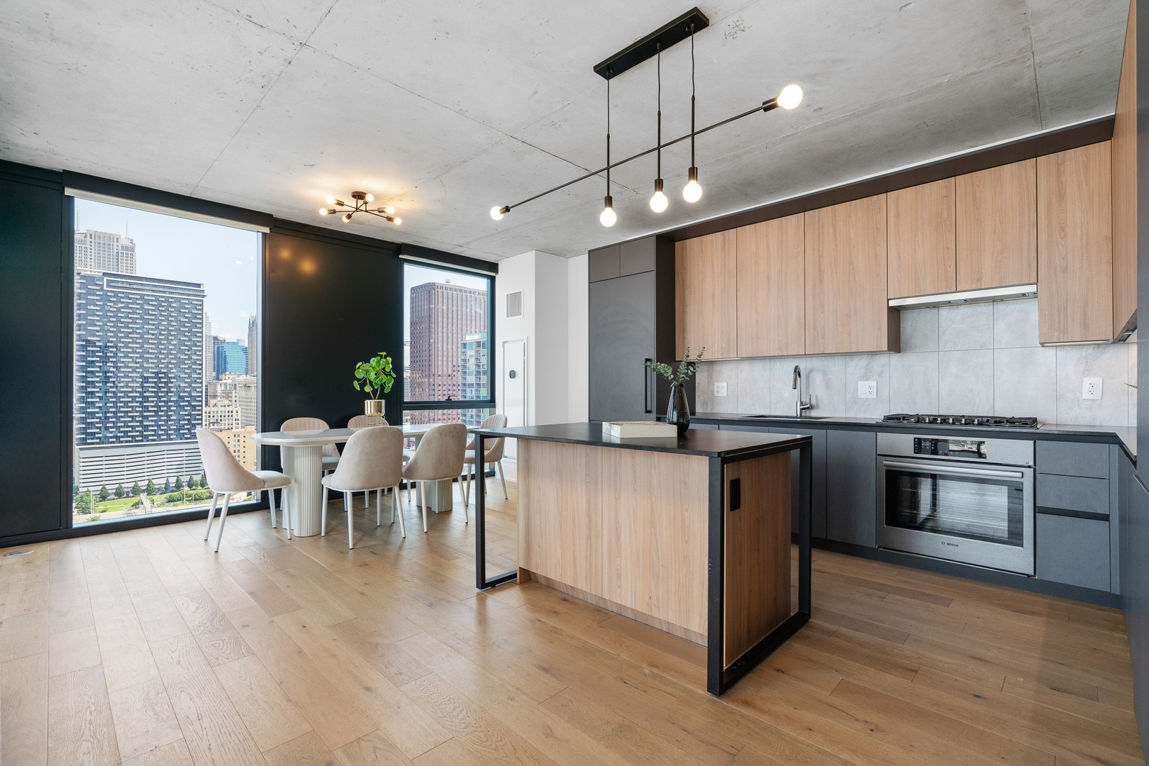 234 W Polk St #2402 Chicago, IL 60607