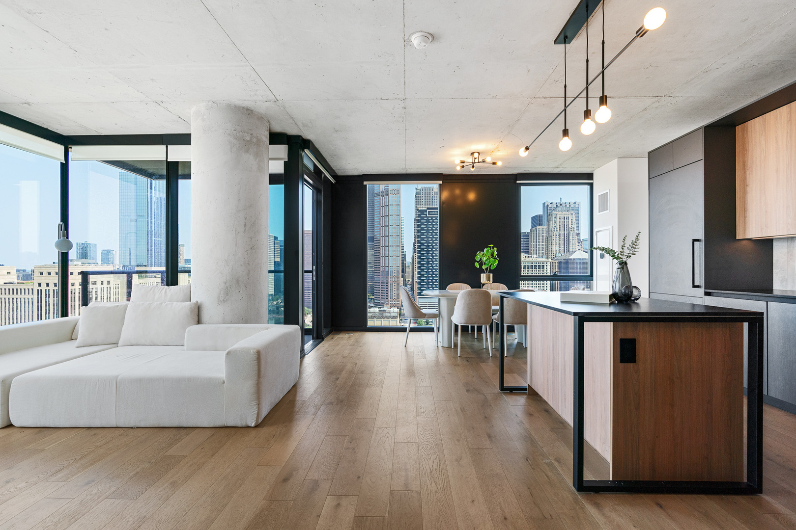 234 W Polk St #2402 Chicago, IL 60607