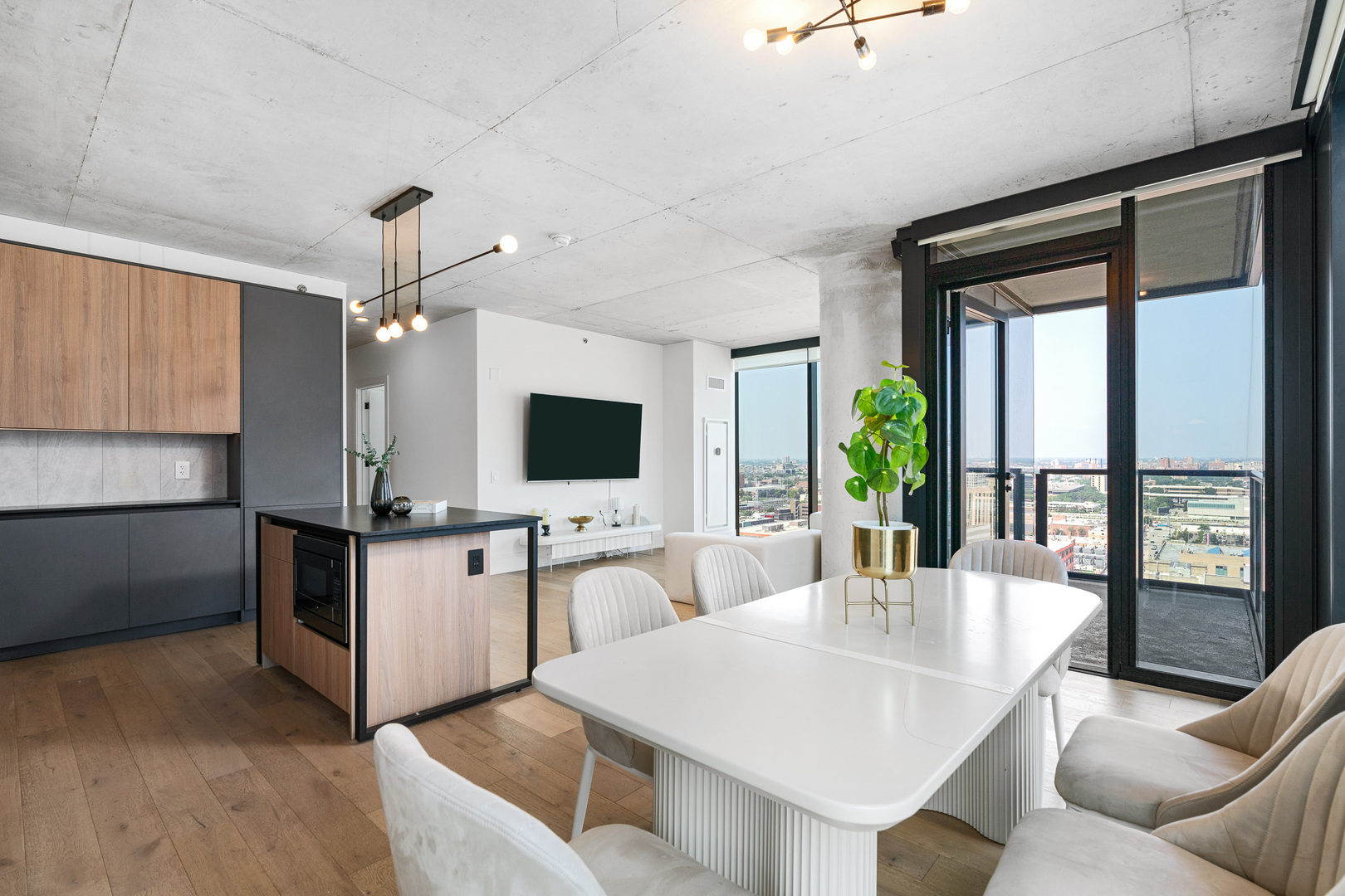 234 W Polk St #2402 Chicago, IL 60607