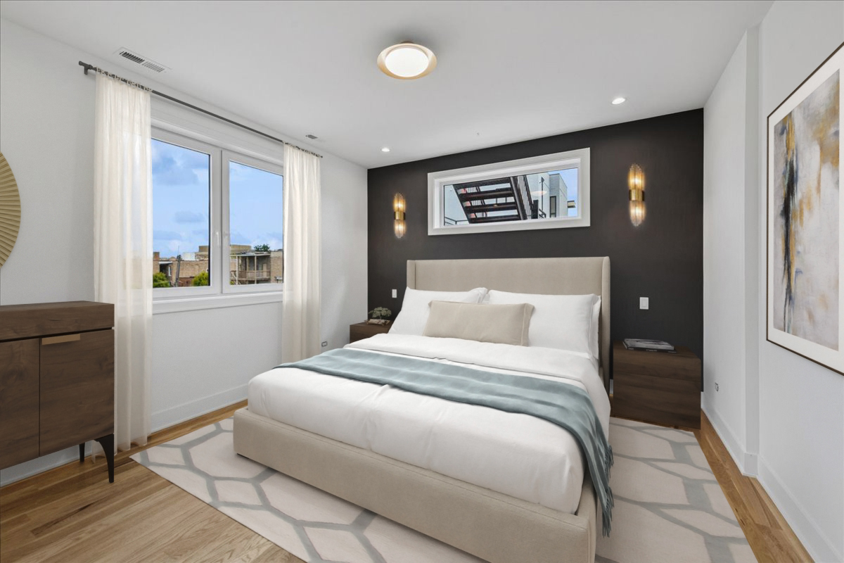 1325 N Artesian Ave #PH Chicago, IL 60622