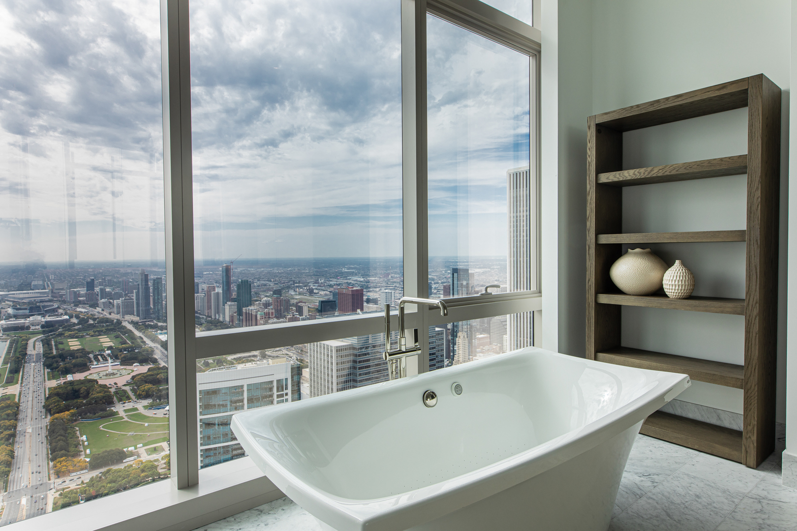 363 E Wacker Dr #8601 Chicago, IL 60601