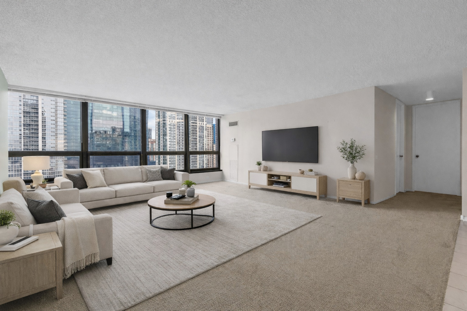 360 E Randolph St #2307 Chicago, IL 60601