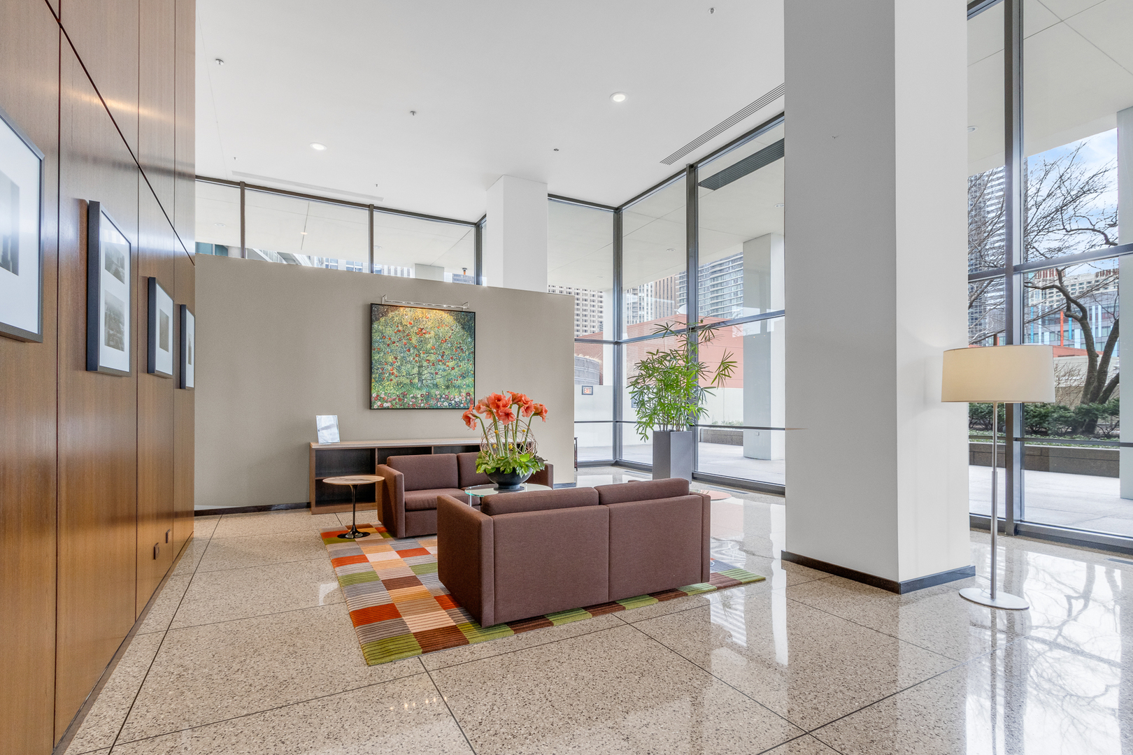 360 E Randolph St #2307 Chicago, IL 60601