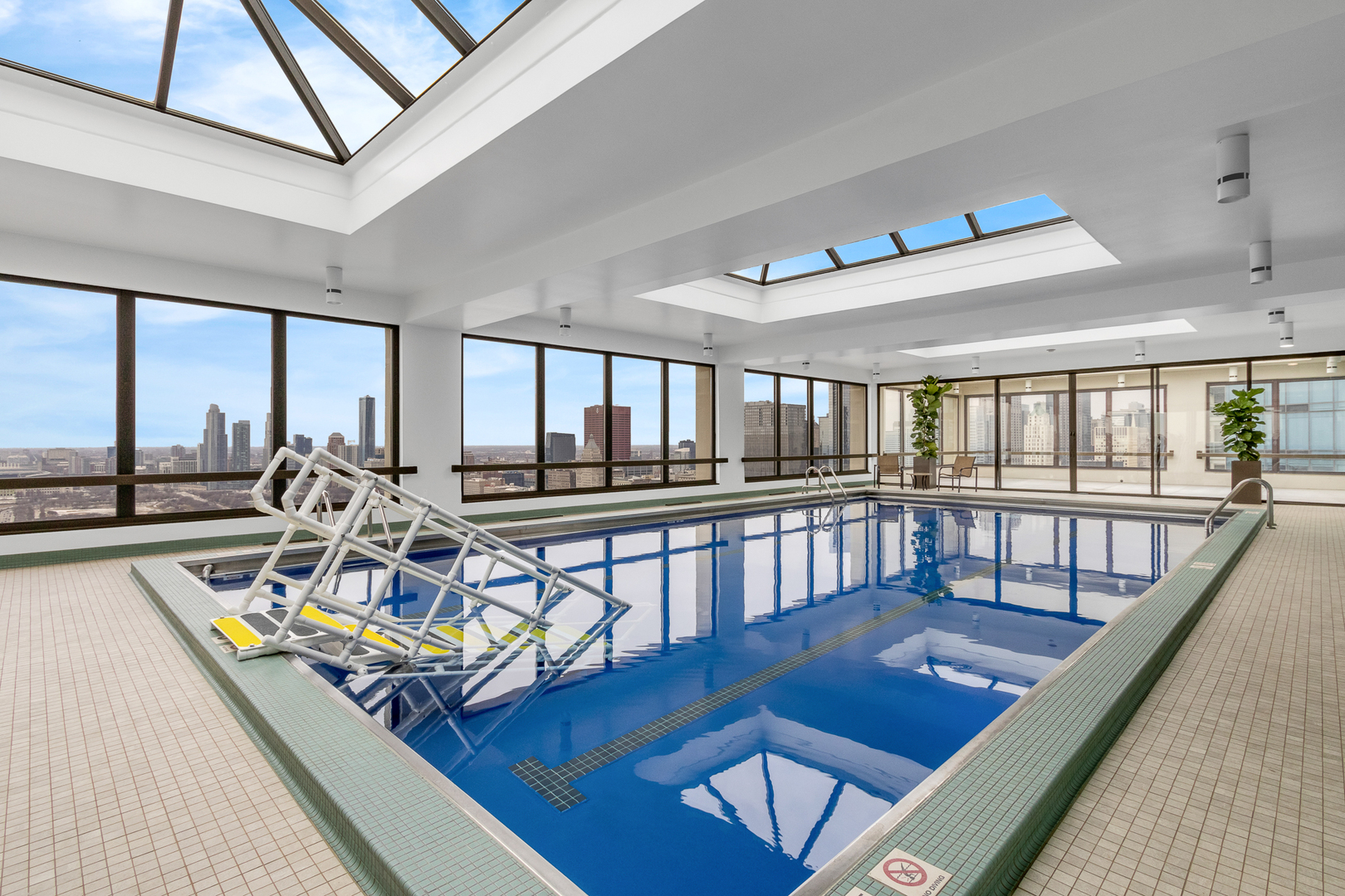 360 E Randolph St #2307 Chicago, IL 60601