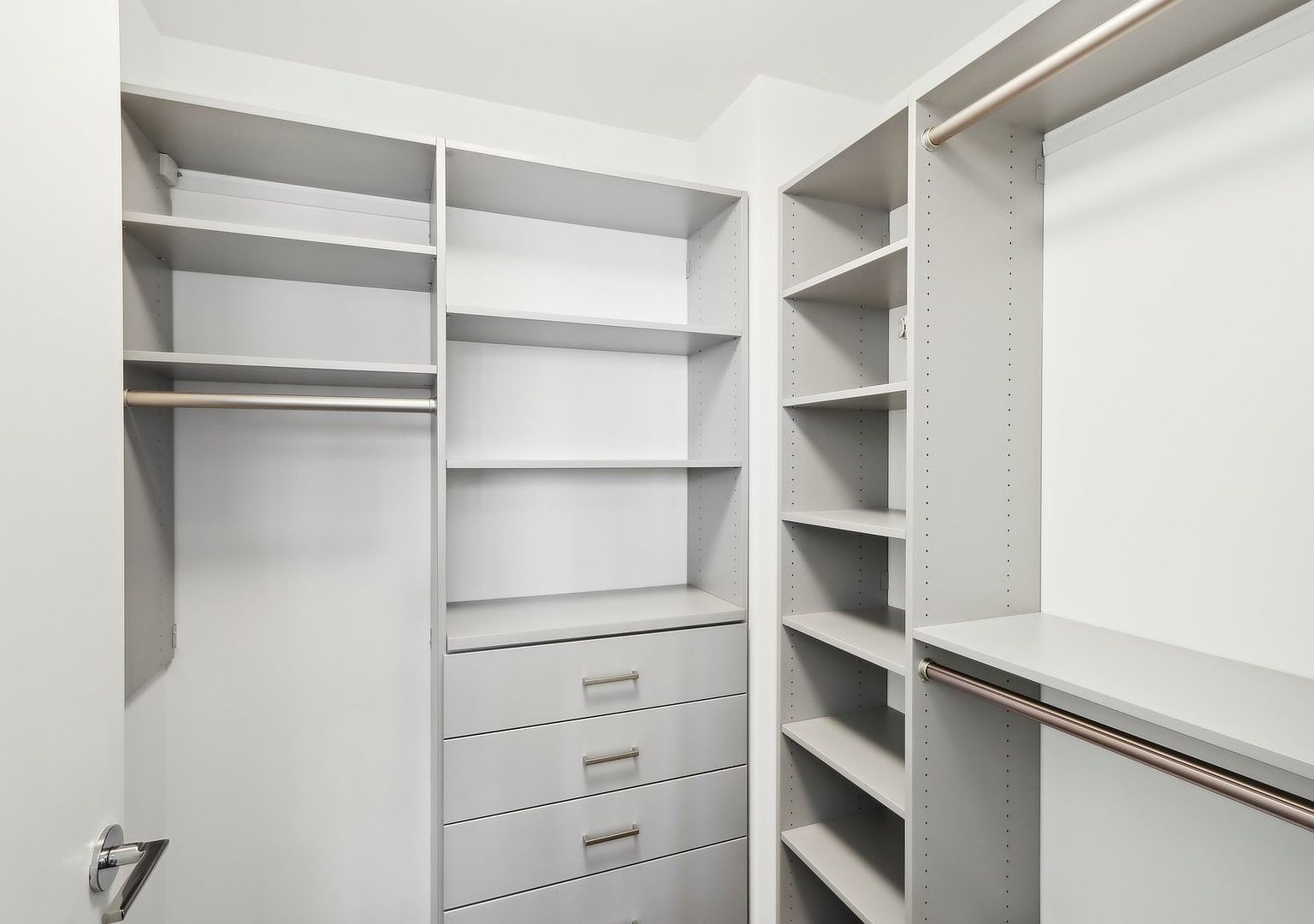 211 N Hbr Dr #408 Chicago, IL 60601