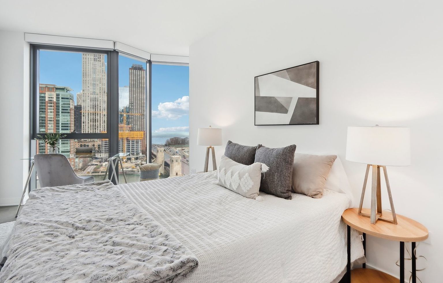 211 N Hbr Dr #408 Chicago, IL 60601