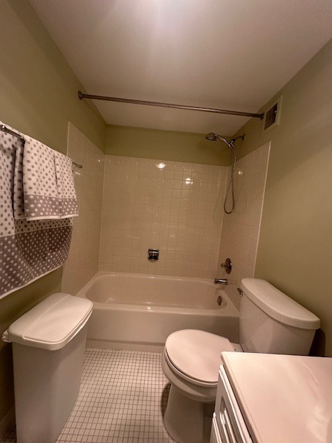 9098 W Ter Dr #3-I Niles, IL 60714