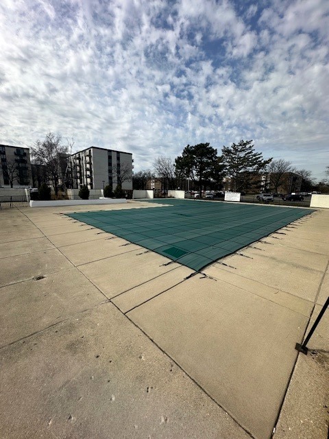 9098 W Ter Dr #3-I Niles, IL 60714