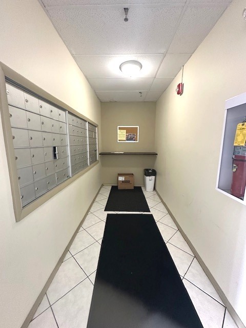 9098 W Ter Dr #3-I Niles, IL 60714