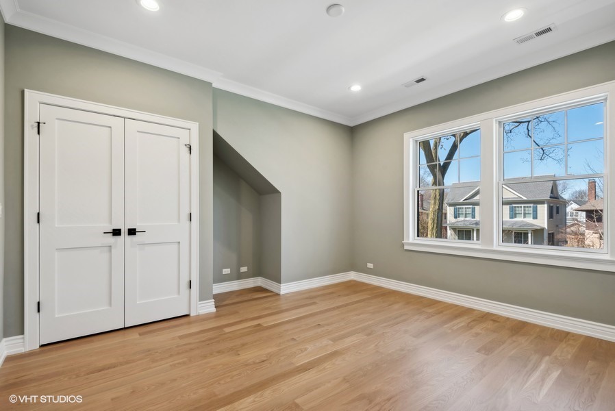 1936 Birchwood Ave Wilmette, IL 60091