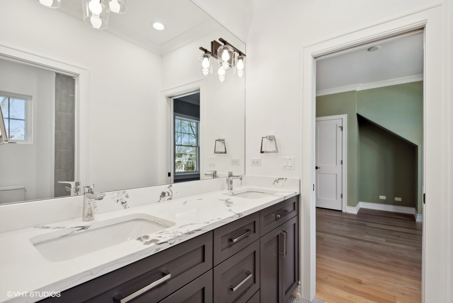 1936 Birchwood Ave Wilmette, IL 60091