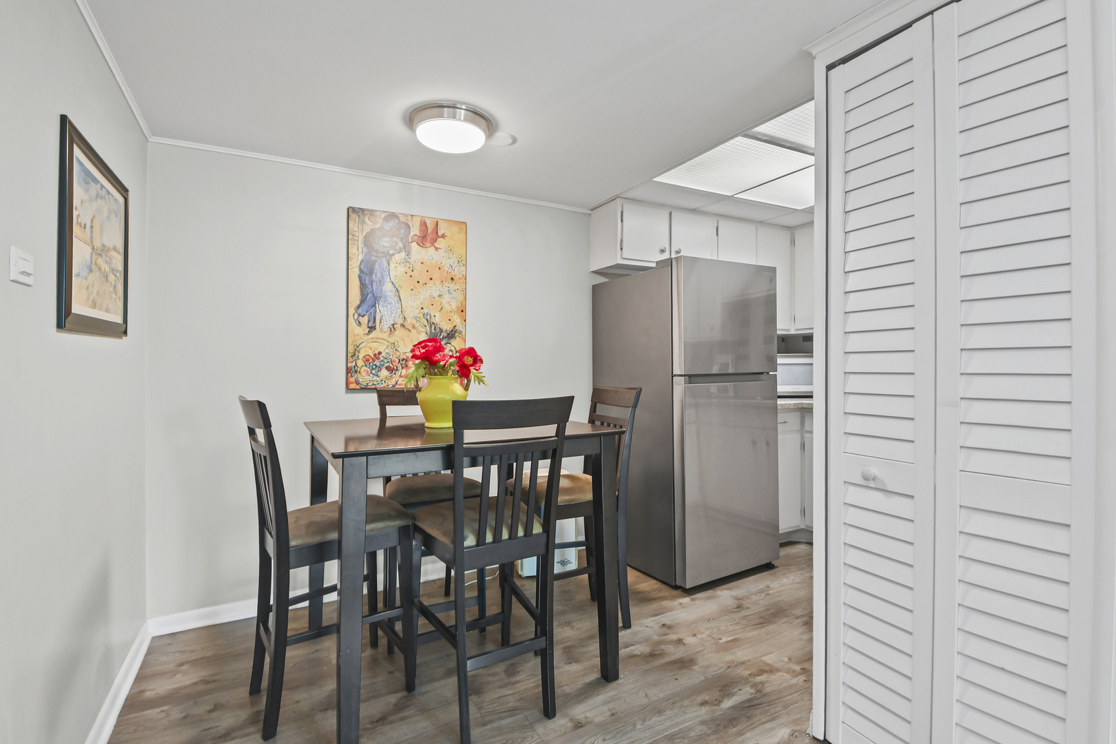 940 Holbrook Rd #8B Homewood, IL 60430