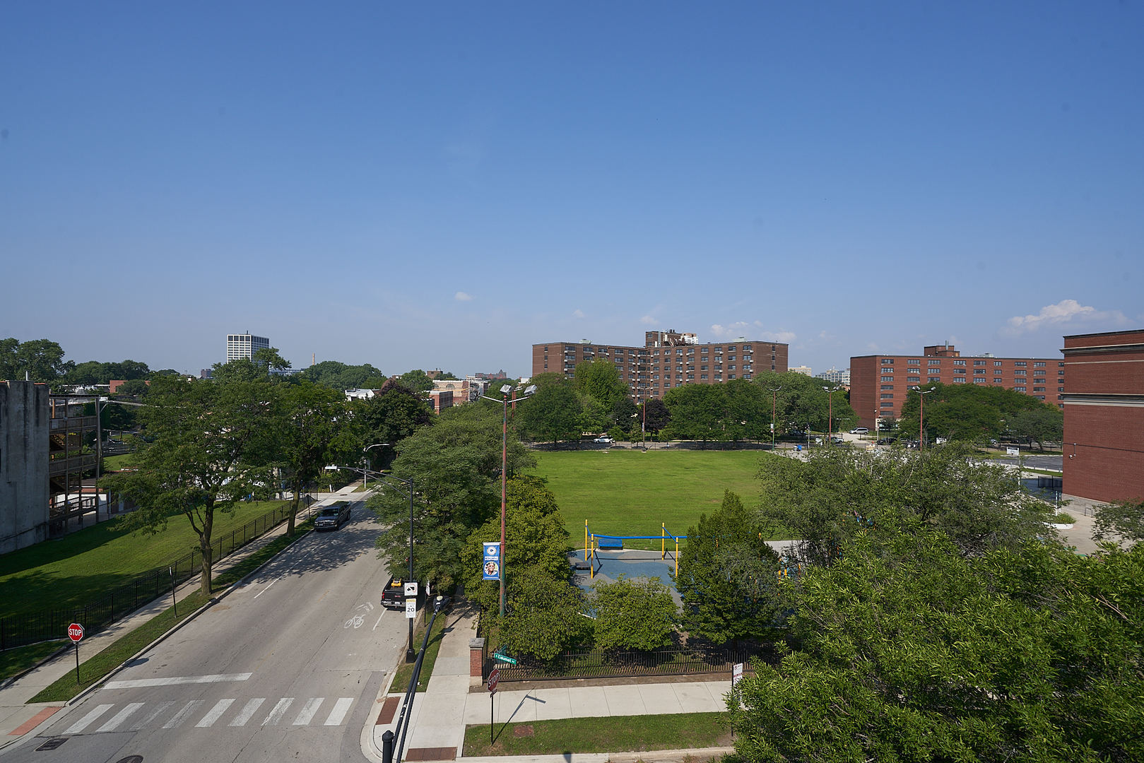 3254 S King Dr Ave Chicago, IL 60616