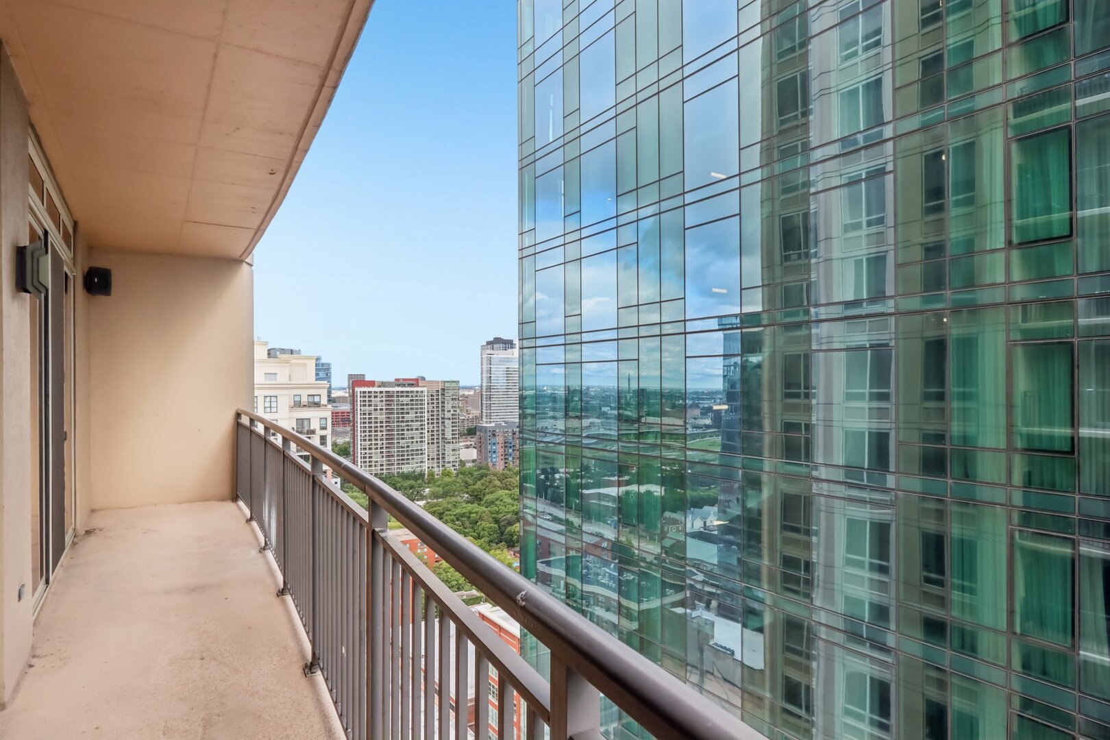 1111 S Wabash Ave #2601 Chicago, IL 60605