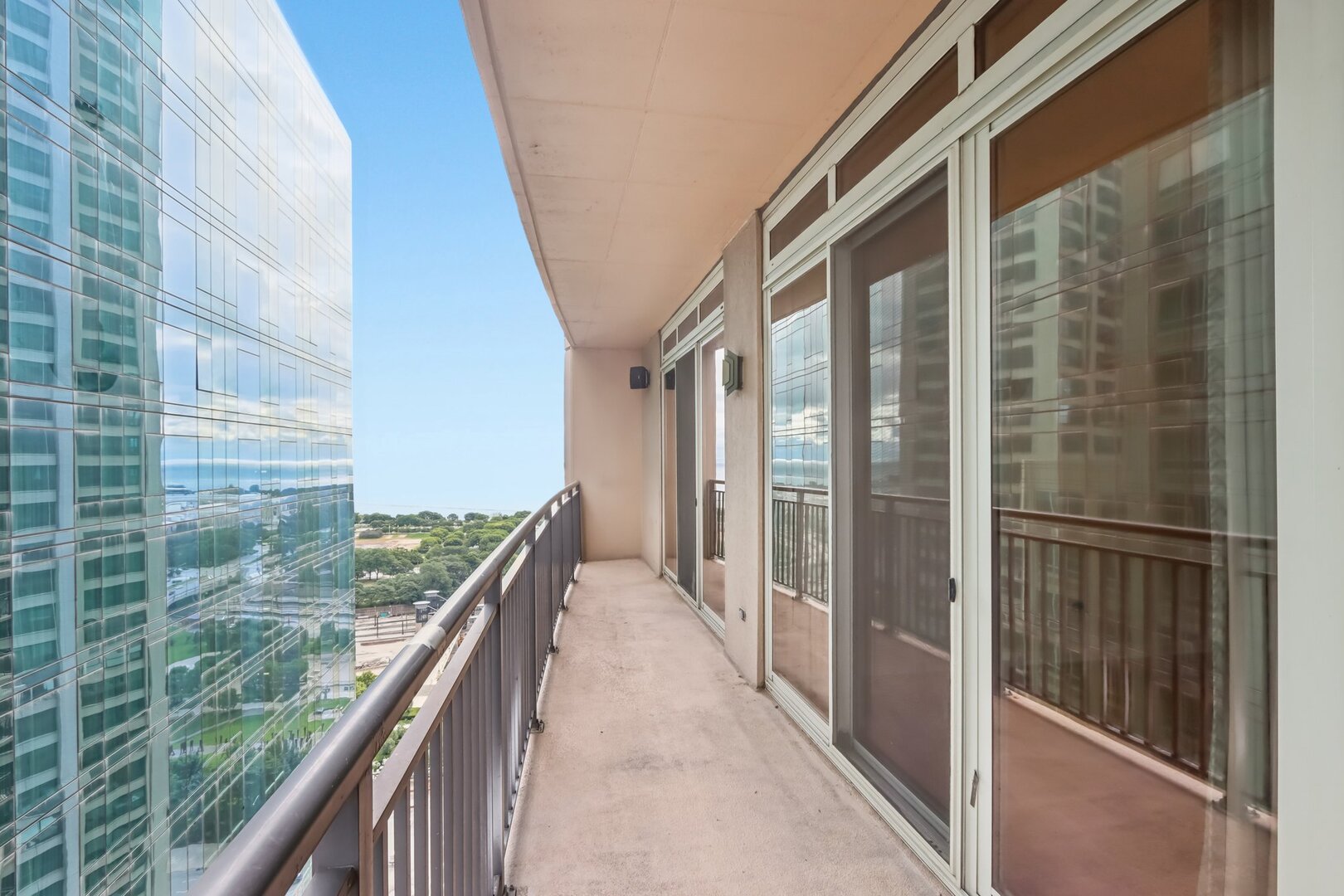 1111 S Wabash Ave #2601 Chicago, IL 60605