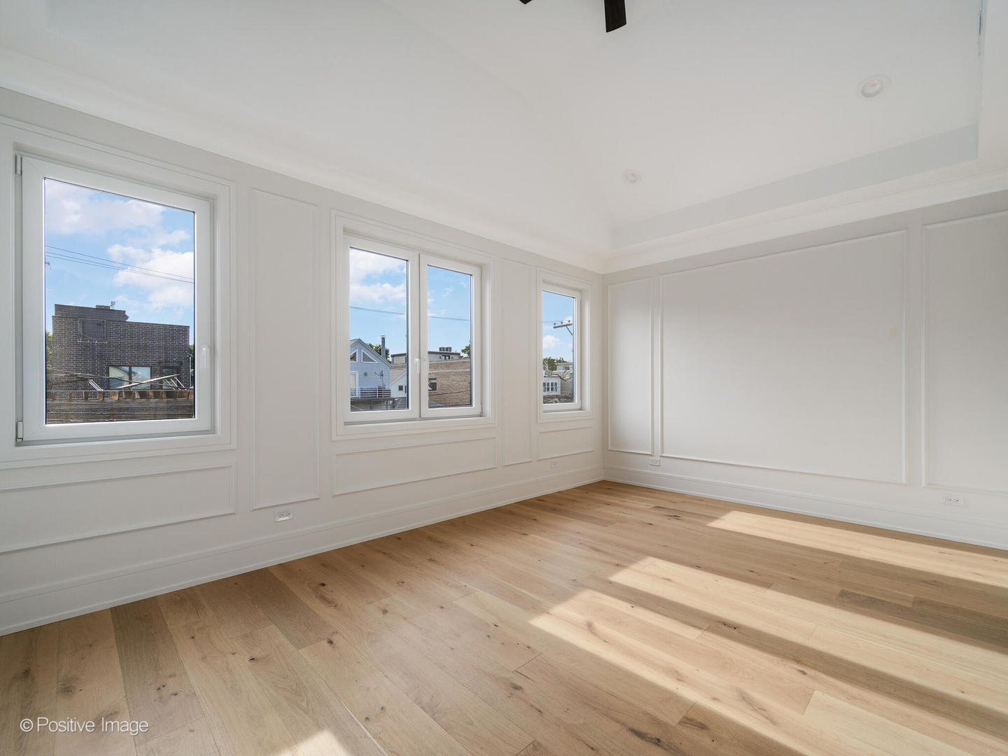 1916 N Hermitage Ave Chicago, IL 60622