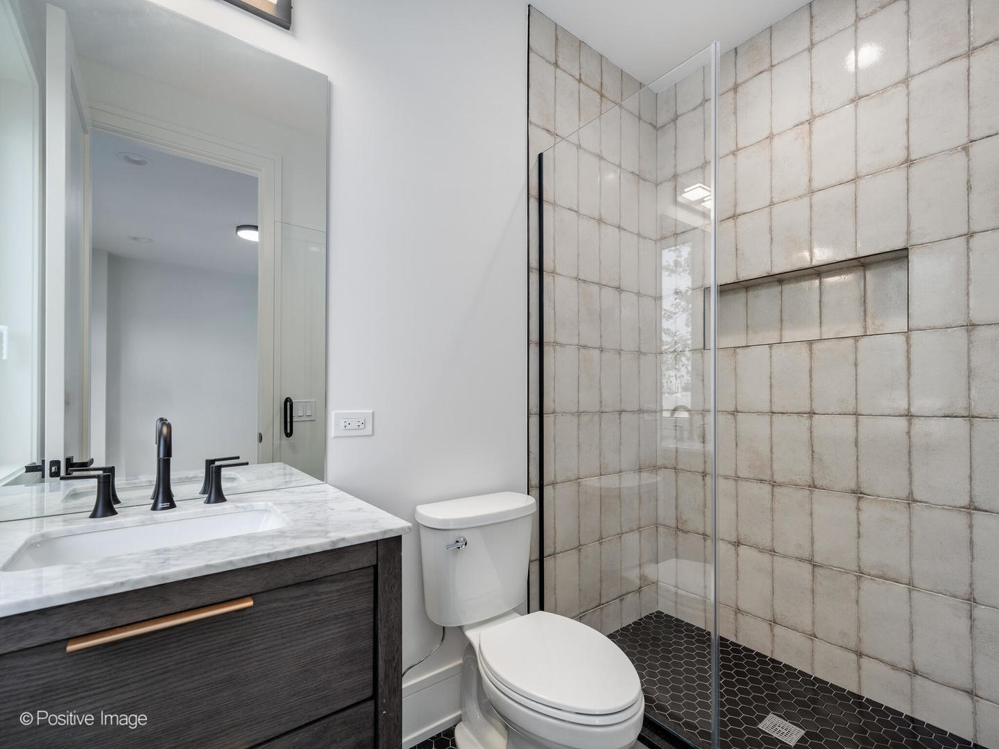 1916 N Hermitage Ave Chicago, IL 60622