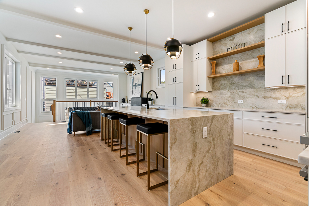 1916 N Hermitage Ave Chicago, IL 60622