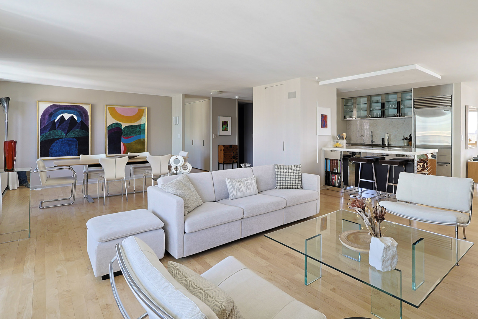 400 E Randolph St #3719-20 Chicago, IL 60601