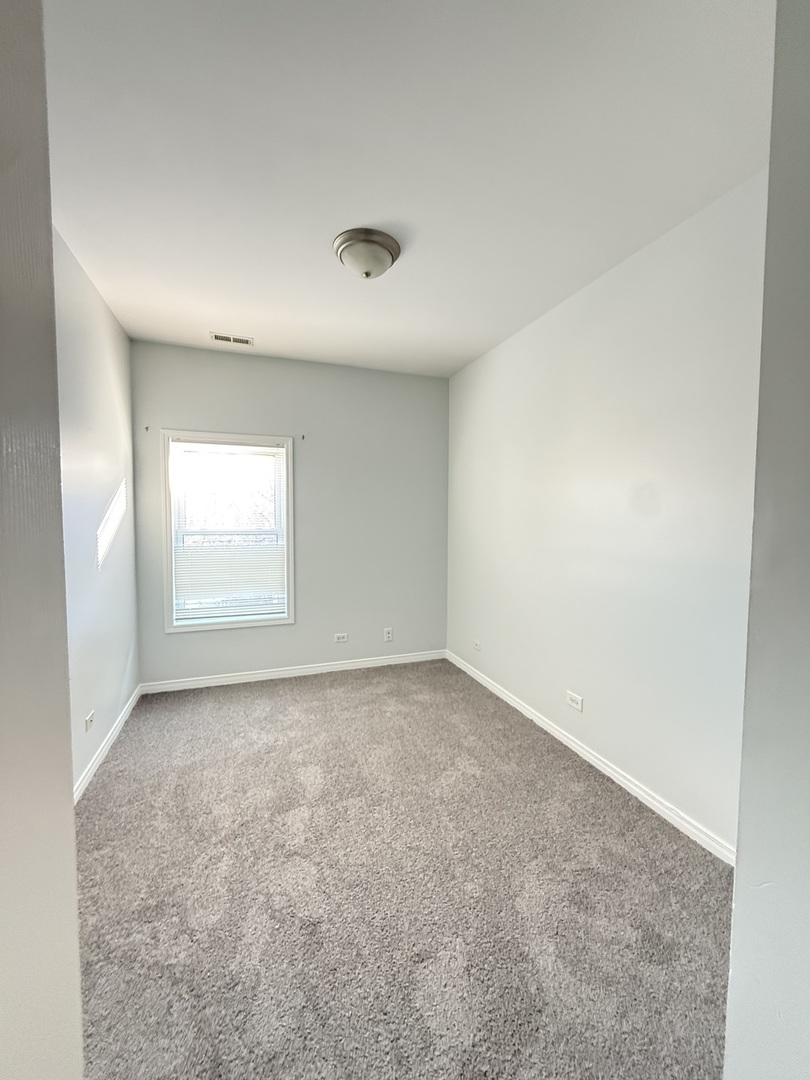 6823 S DORCHESTER Ave #3 Chicago, IL 60637