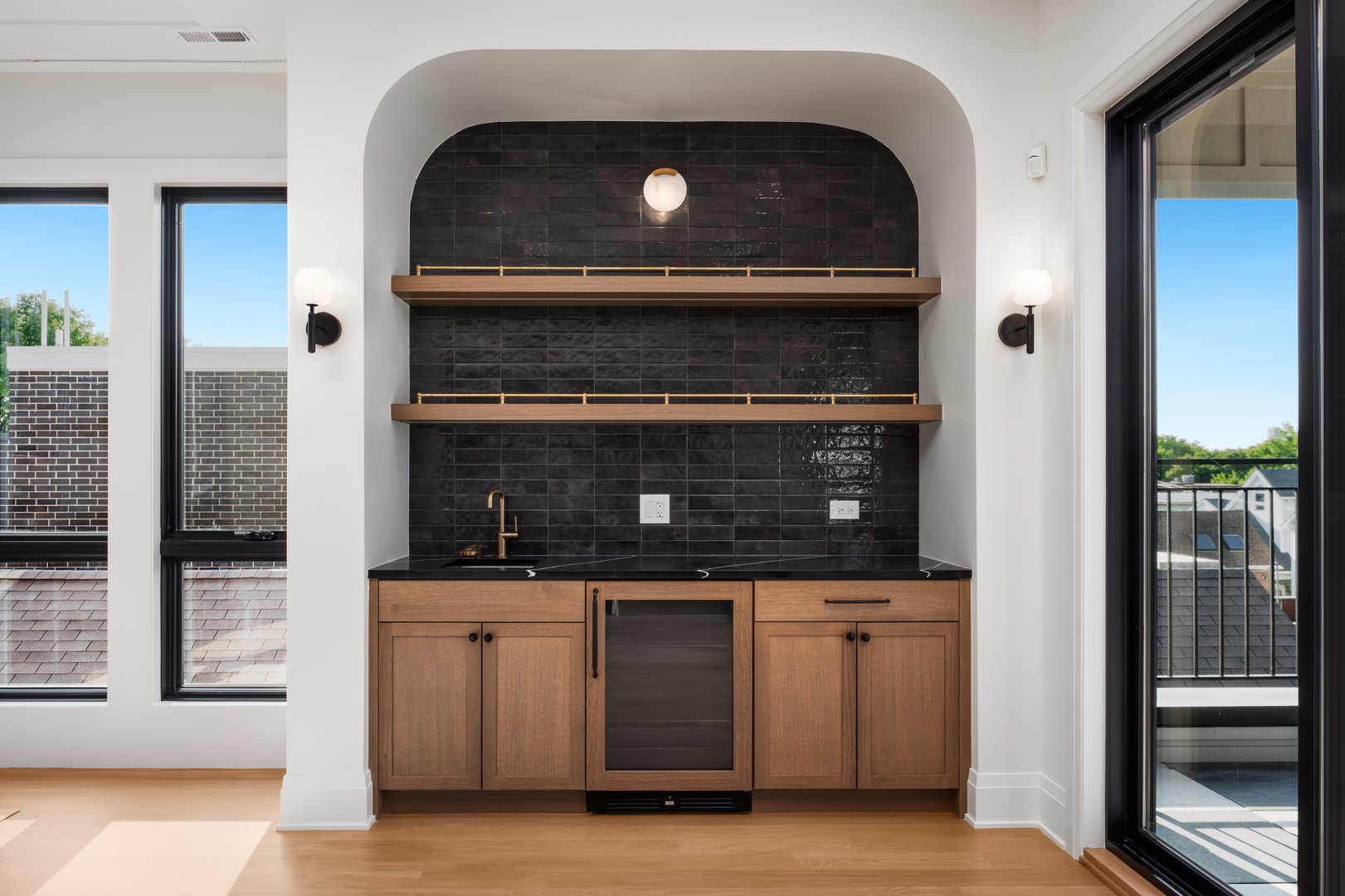 3617 N Magnolia Ave #2 Chicago, IL 60657