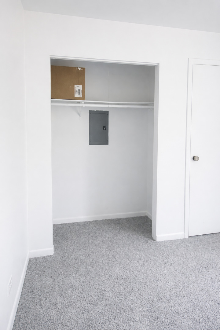 1050 Holbrook Rd #I Homewood, IL 60430