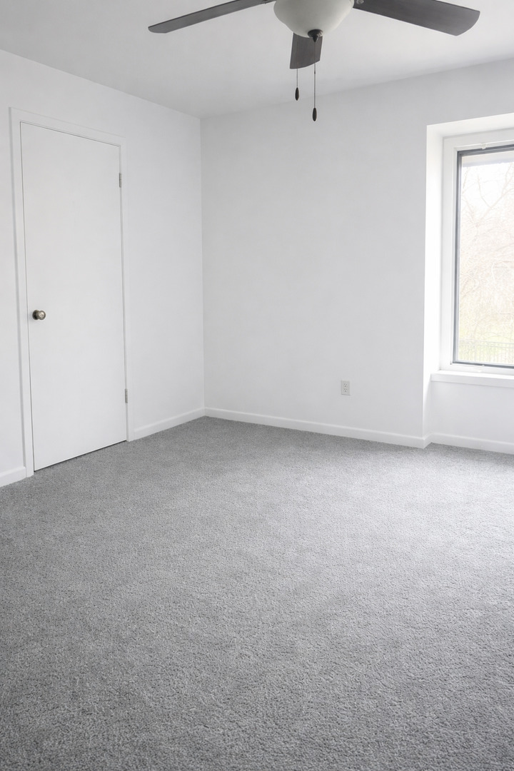 1050 Holbrook Rd #I Homewood, IL 60430