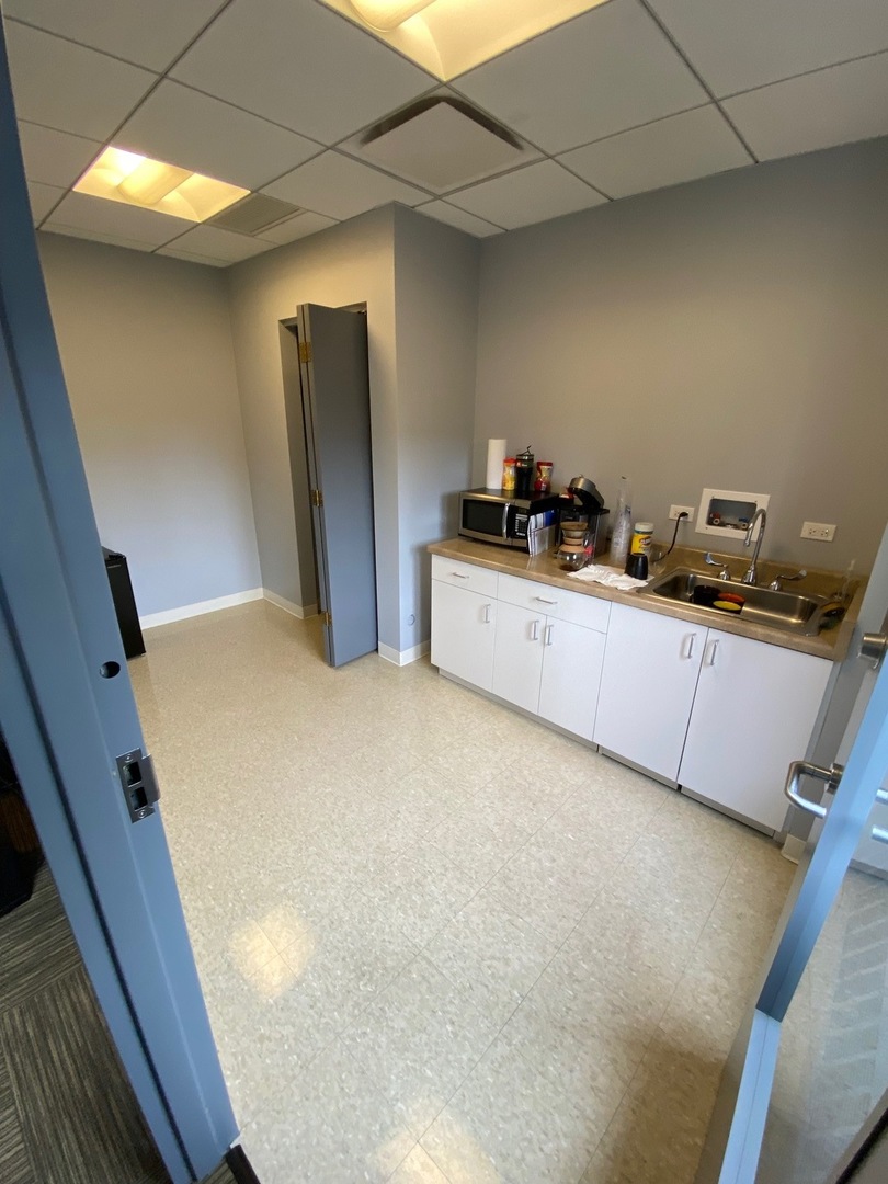 111 N Wabash Ave #712 Chicago, IL 60602