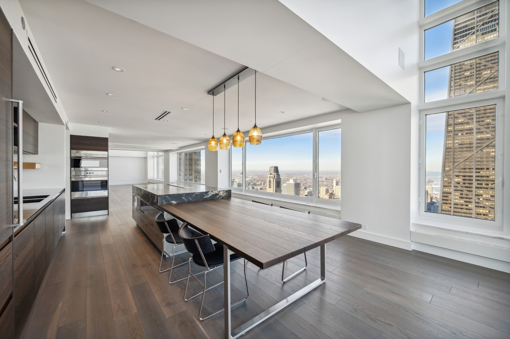 161 E Chicago Ave #60M1-N2 Chicago, IL 60611