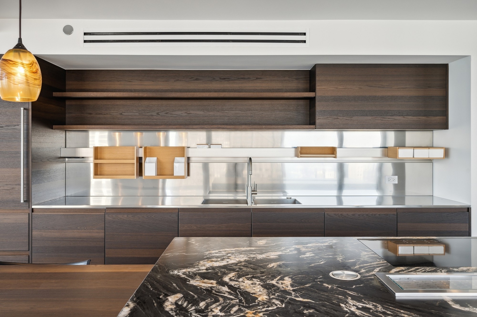 161 E Chicago Ave #60M1-N2 Chicago, IL 60611