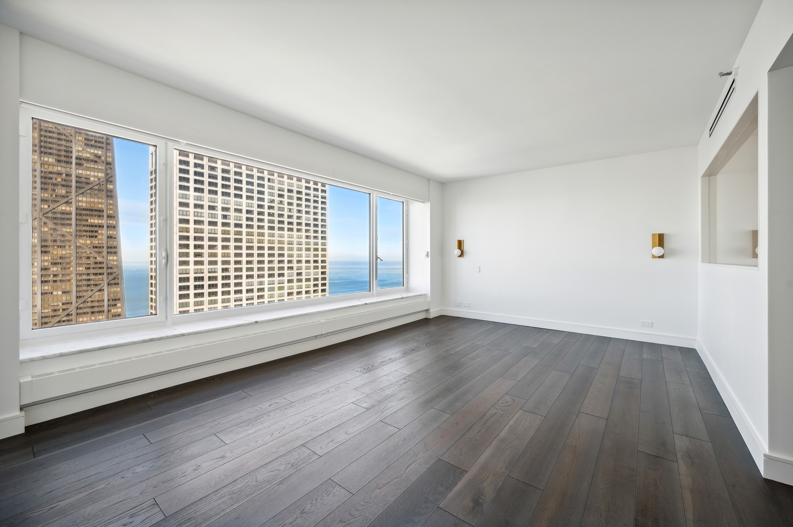 161 E Chicago Ave #60M1-N2 Chicago, IL 60611