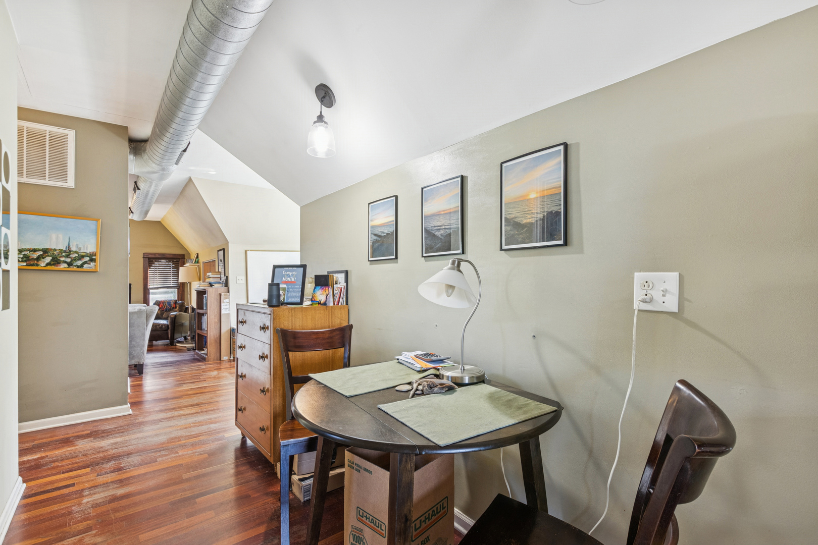 143 N Taylor Ave Oak Park, IL 60302