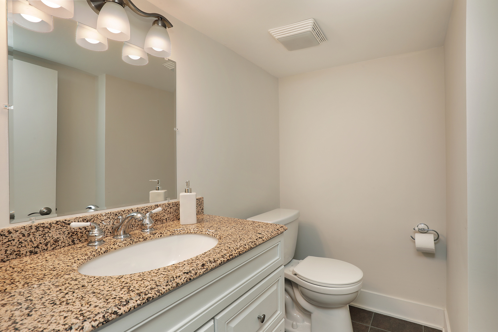 1444 Crowe Ave Deerfield, IL 60015