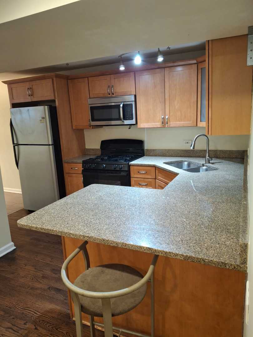 2846 W WASHINGTON Blvd #G Chicago, IL 60612