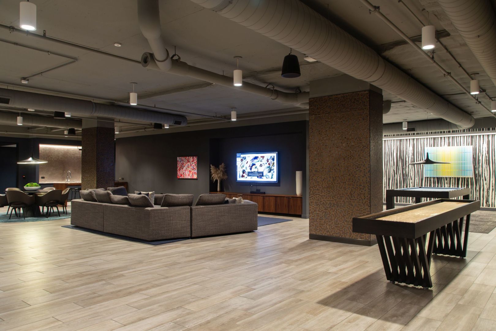 211 N Hbr Dr #1307 Chicago, IL 60601