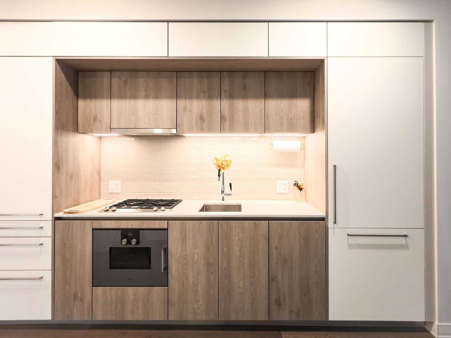 211 N Hbr Dr #1307 Chicago, IL 60601