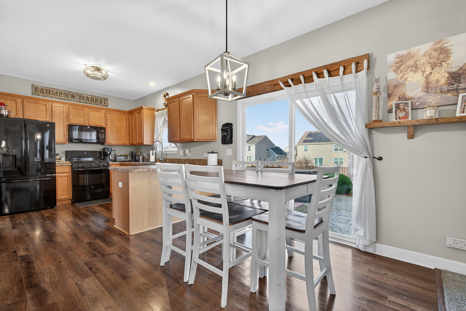 1815 Wild Rose Trl Joliet, IL 60431