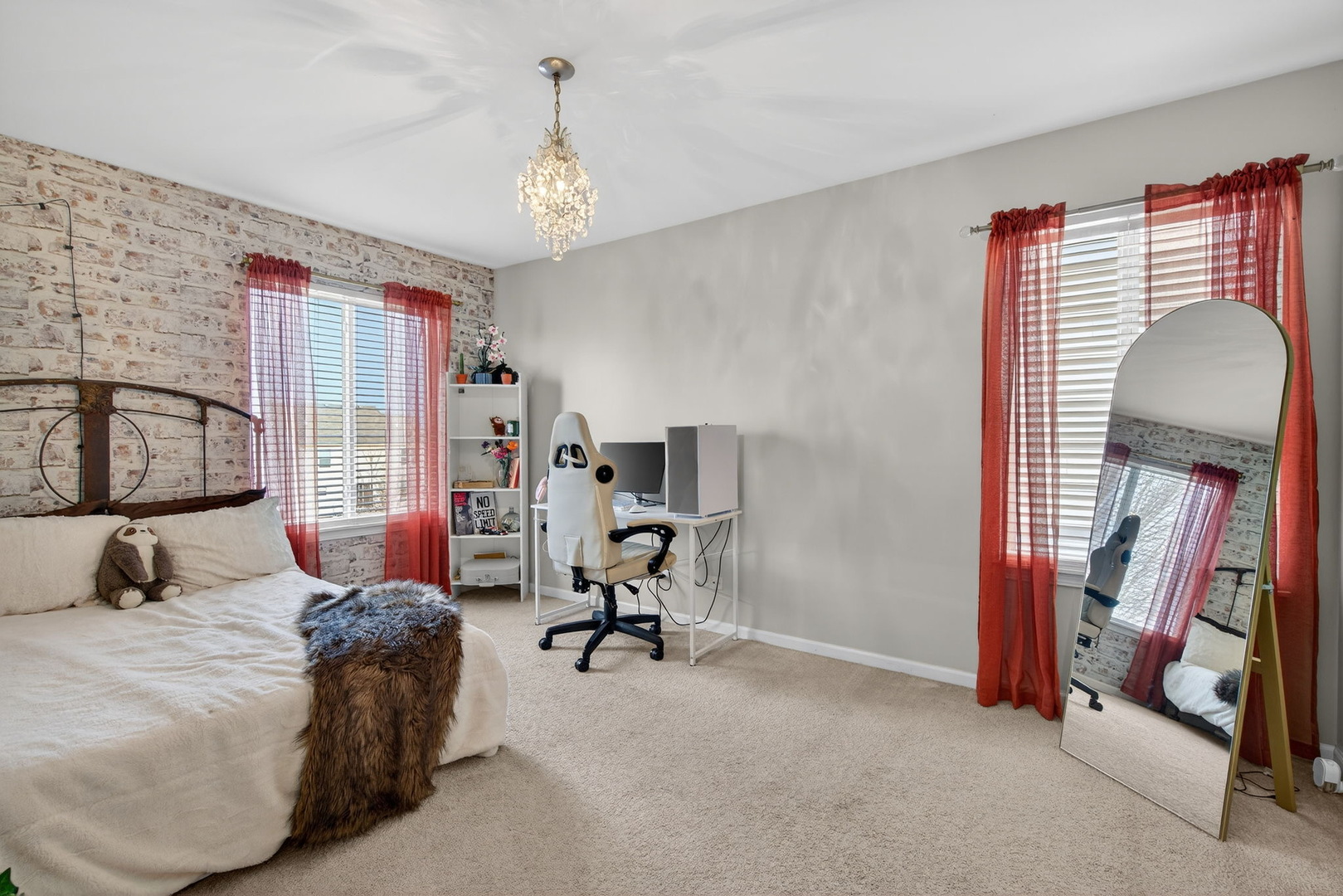 1815 Wild Rose Trl Joliet, IL 60431