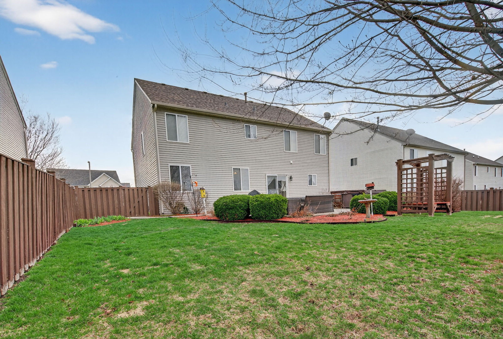 1815 Wild Rose Trl Joliet, IL 60431