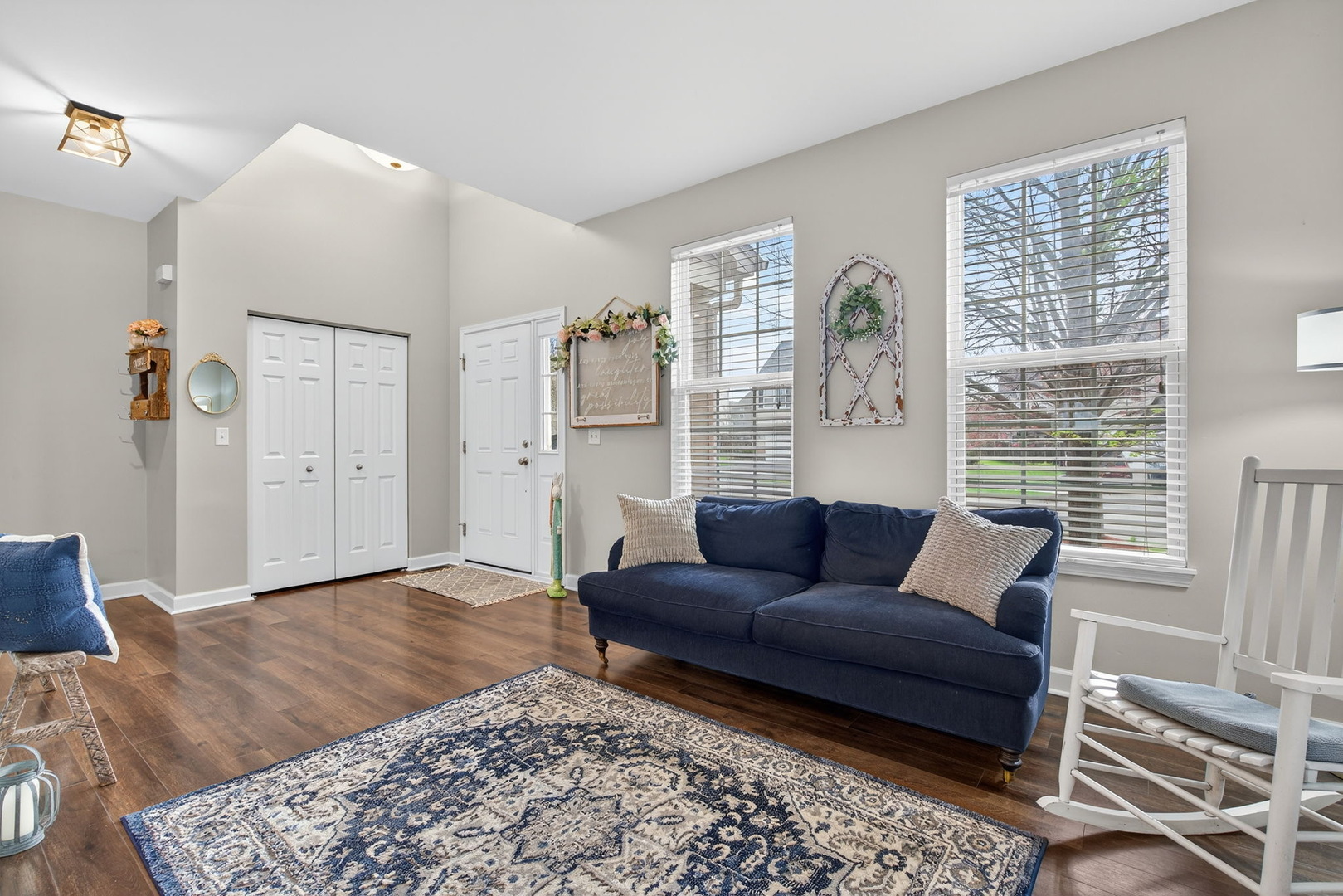 1815 Wild Rose Trl Joliet, IL 60431