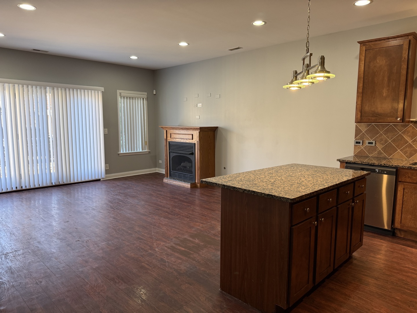 3126 N NARRAGANSETT Ave #1 Chicago, IL 60634