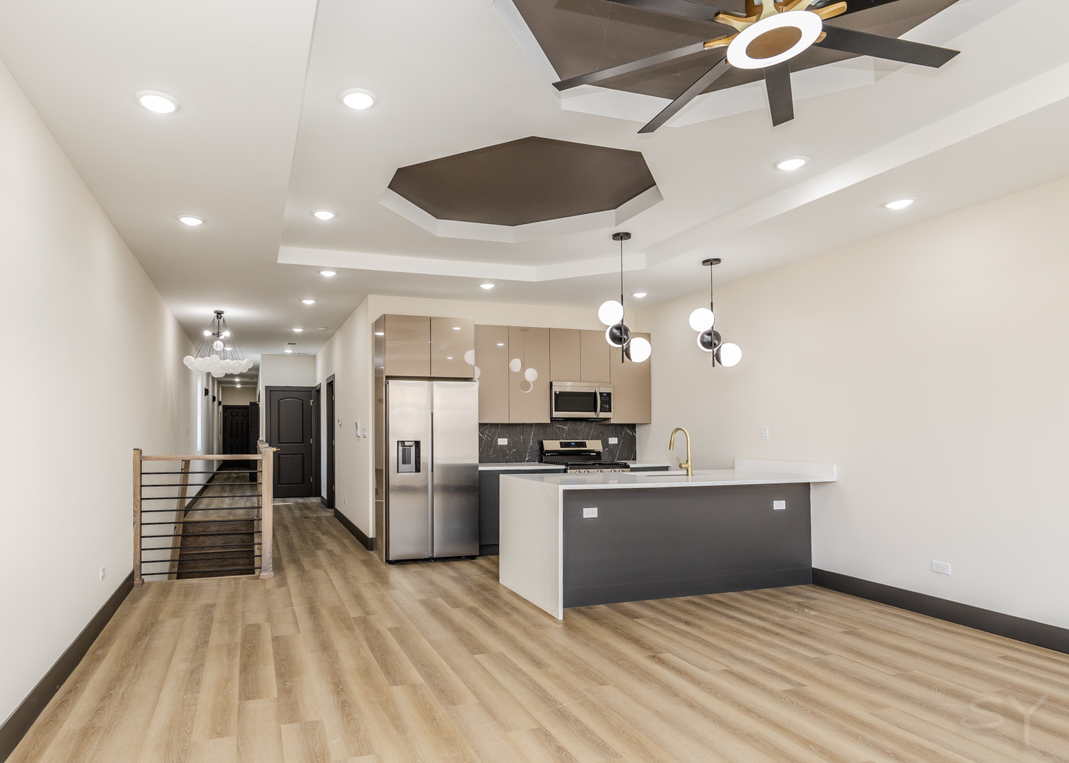 5643 S Prairie Ave #2 Chicago, IL 60637