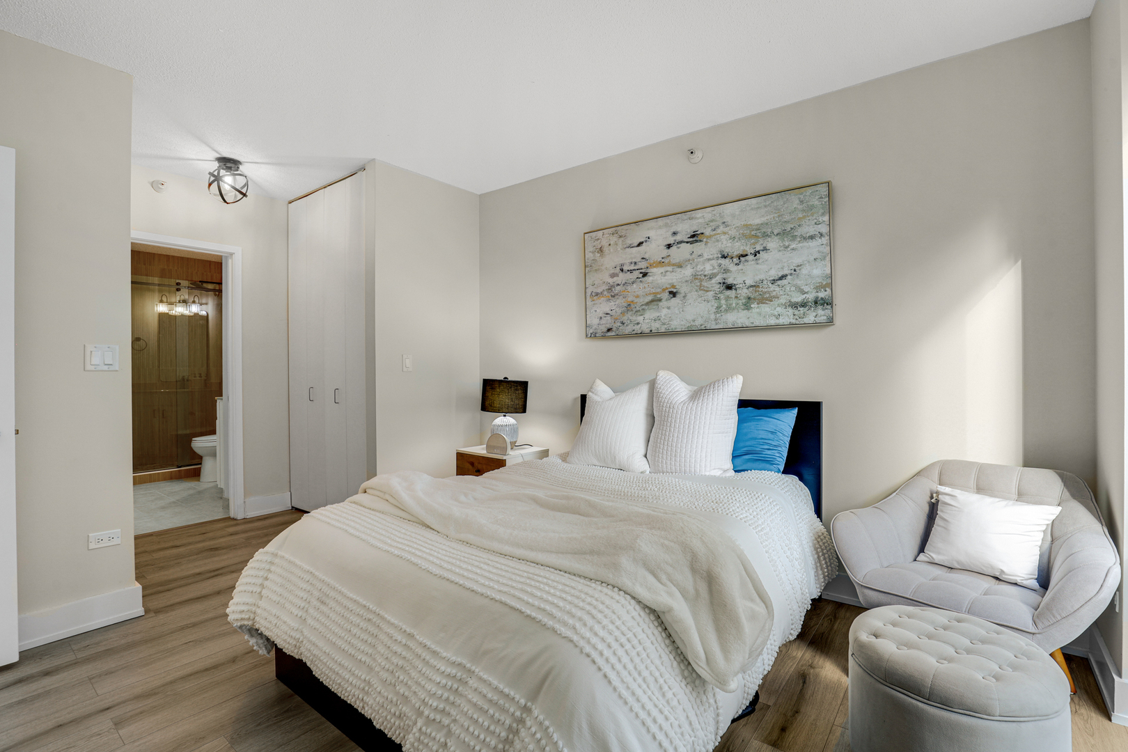 222 N Columbus Dr #1510 Chicago, IL 60601