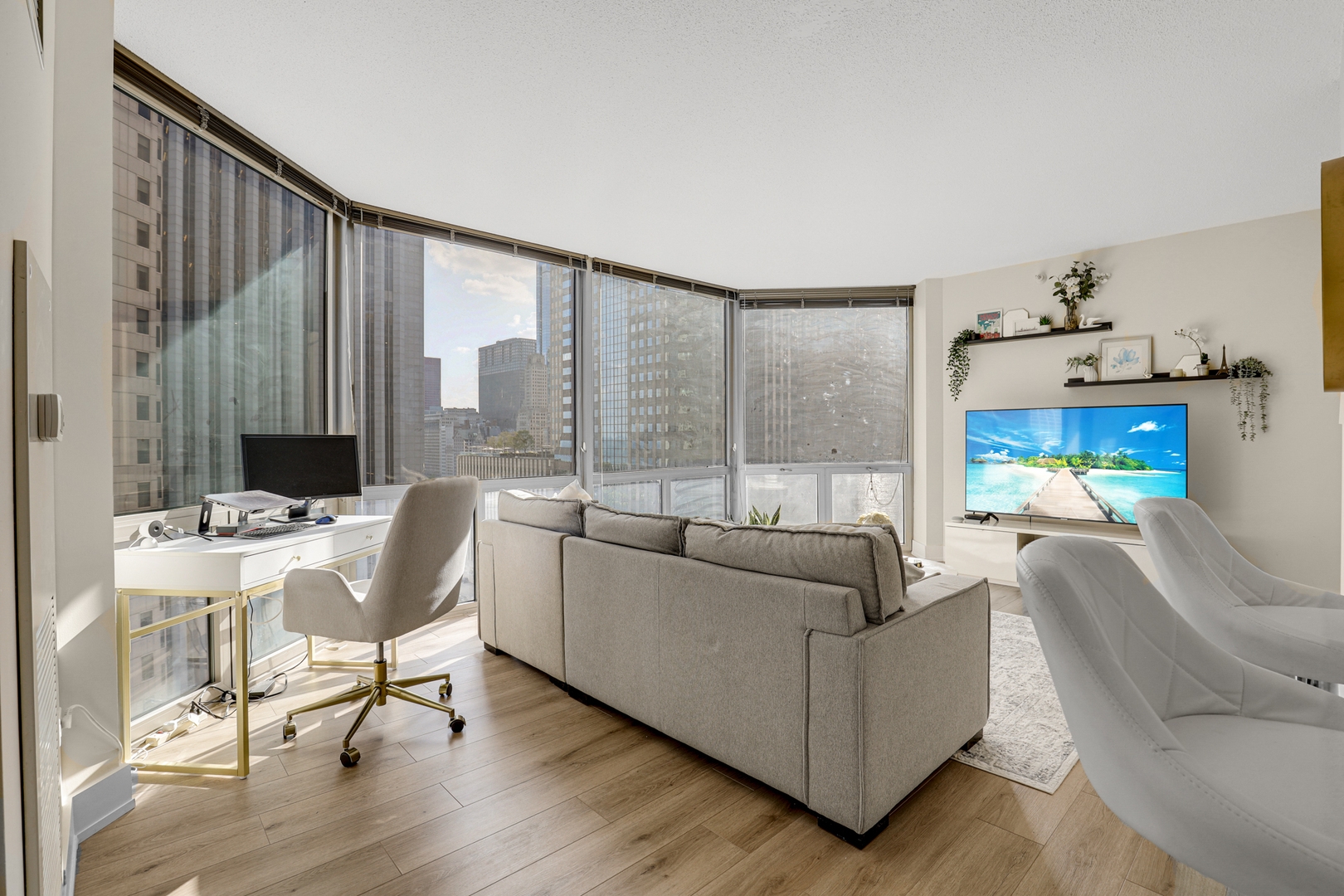 222 N Columbus Dr #1510 Chicago, IL 60601